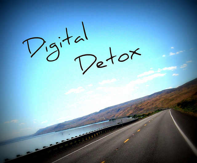 digital-detox-feature-image
